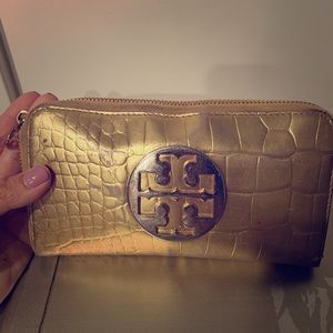 Tory Burch wallet